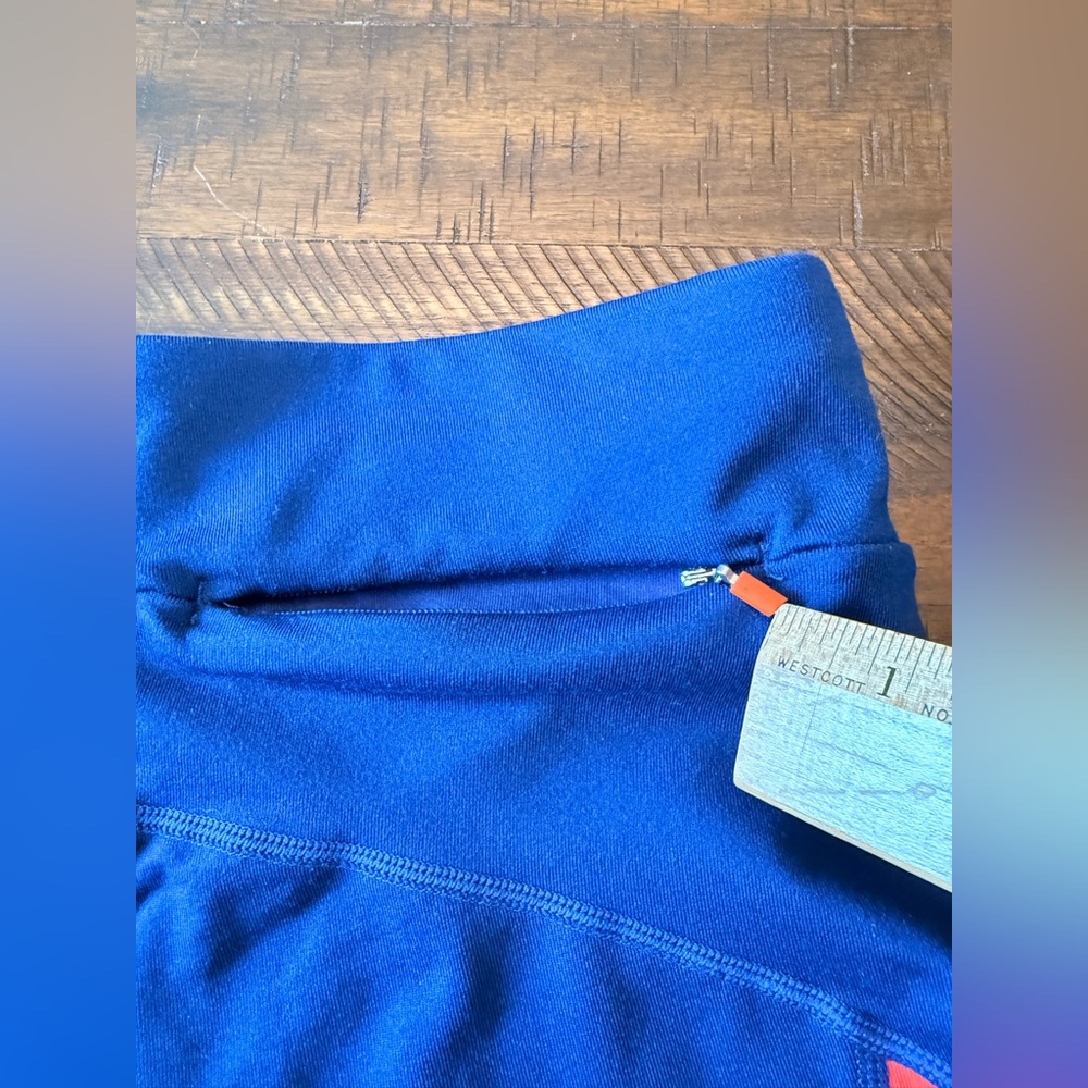 Craft women’s Vibrant Blue and Coral Leggings size Medium - Picture 11 of 14